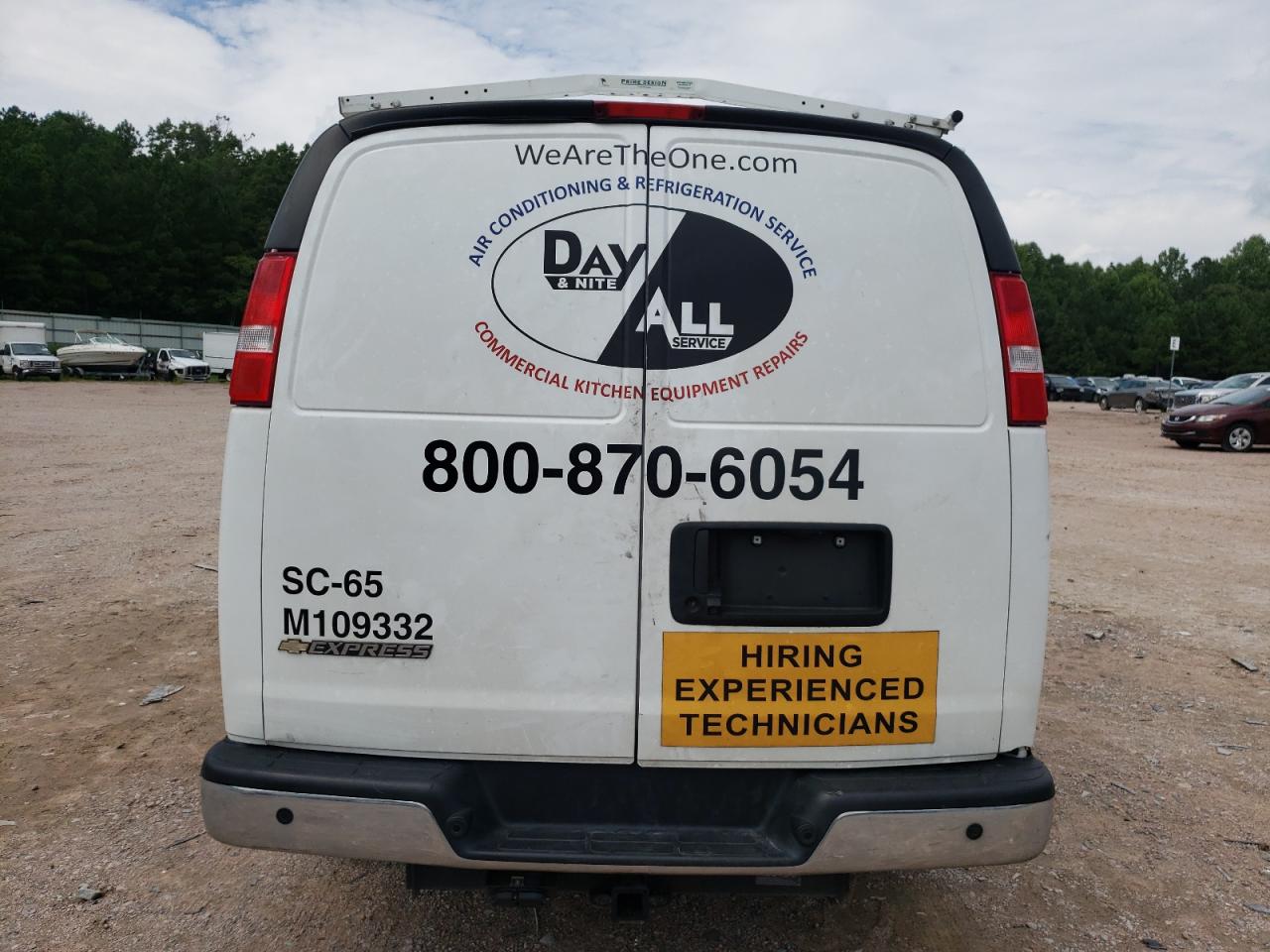 2022 CHEVROLET EXPRESS G2500  VIN:1GCWGAFP9N1285850