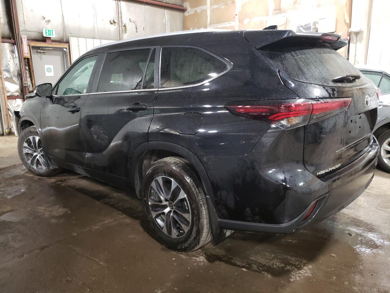 2024 TOYOTA HIGHLANDER LE VIN:5TDKDRBH3RS551909