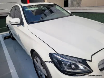 2016 Mercedes-Benz C 200 VIN: