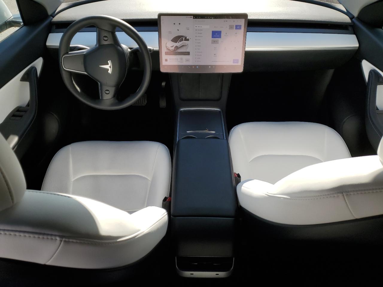 2022 TESLA MODEL Y  VIN:7SAYGAEE3NF467627