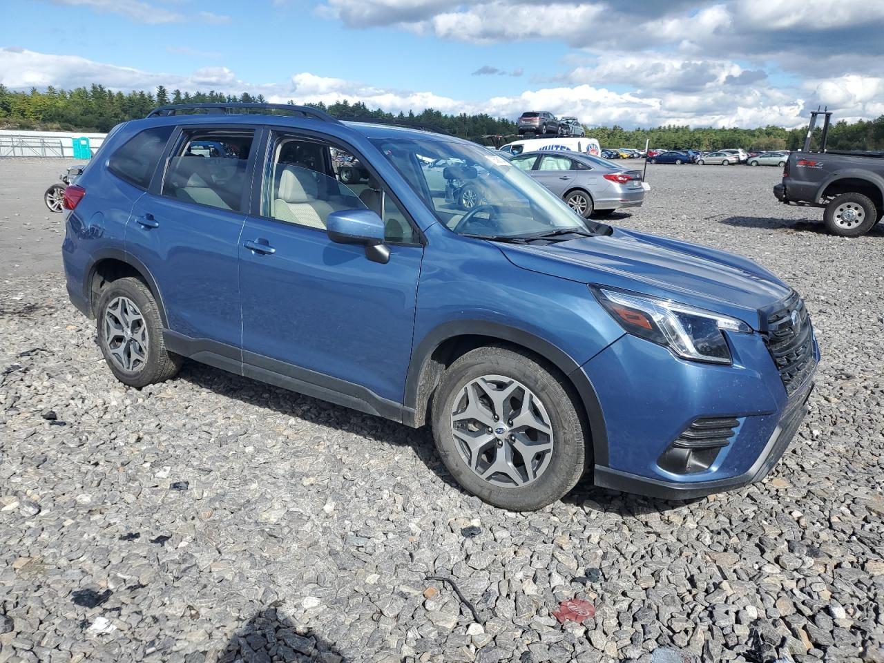 2023 SUBARU FORESTER PREMIUM VIN:JF2SKAEC1PH459692