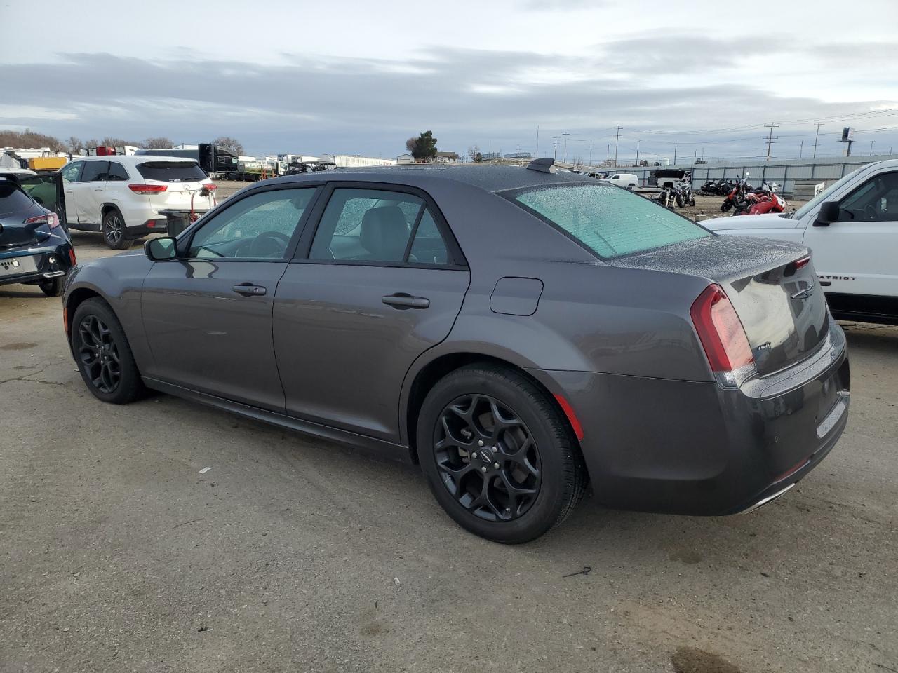 2022 CHRYSLER 300 TOURING L VIN:2C3CCASG8NH236925