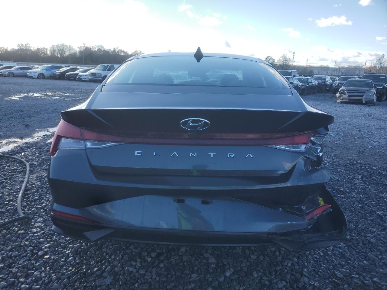 2022 HYUNDAI ELANTRA SEL VIN:5NPLM4AG2NH069948