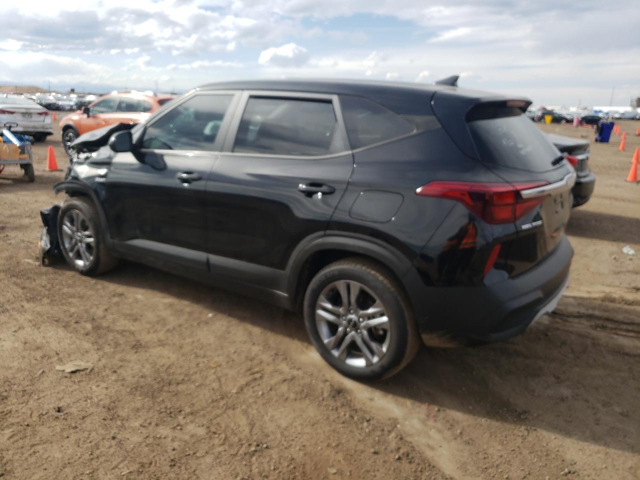 2022 KIA SELTOS LX VIN:KNDEPCAA0N7340483