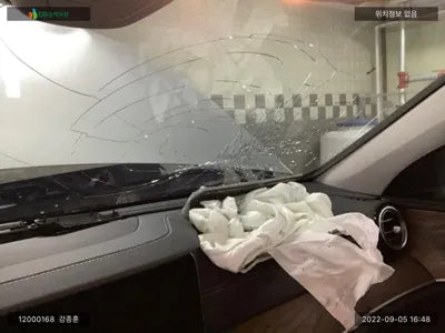 2019 Mercedes-Benz E 300 WDDZF4KB5KA677981 VIN:WDDZF4KB5KA677981