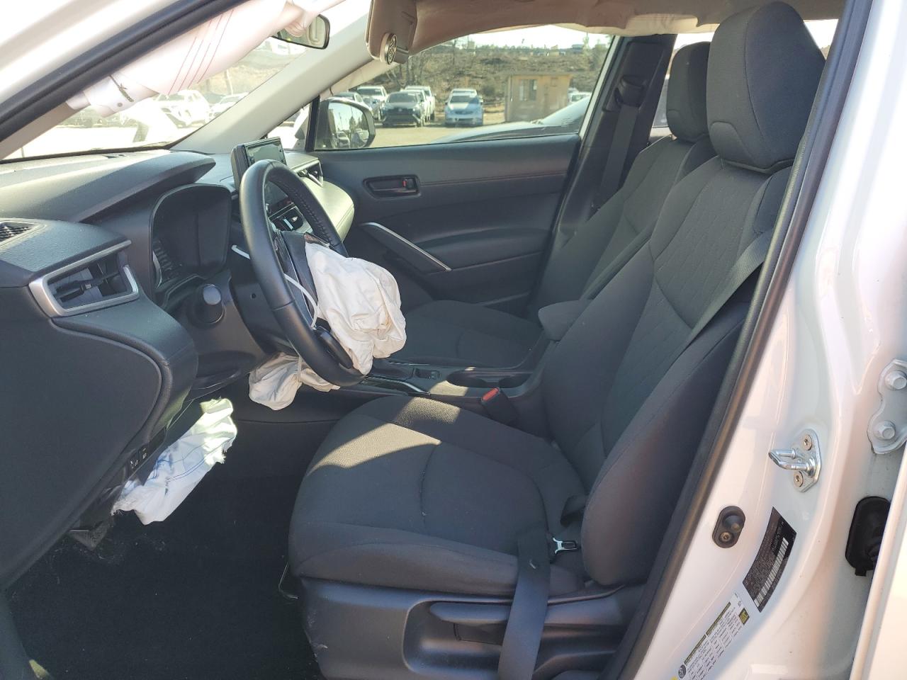 2022 TOYOTA COROLLA CROSS LE VIN:7MUCAAAG0NV004040