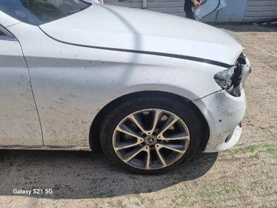 2019 Mercedes-Benz E 300 VIN: