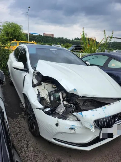 2016 Volvo V40 VIN: