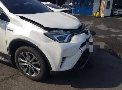 2018 Toyota RAV4 VIN: