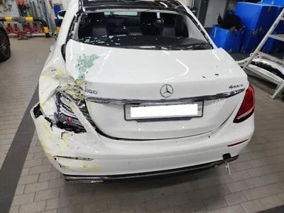 2019 Mercedes-Benz E 300 WDDZF4KB9KA610882 VIN:WDDZF4KB9KA610882