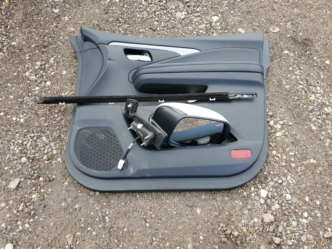 2022 HONDA PILOT SE VIN:5FNYF6H20NB095498