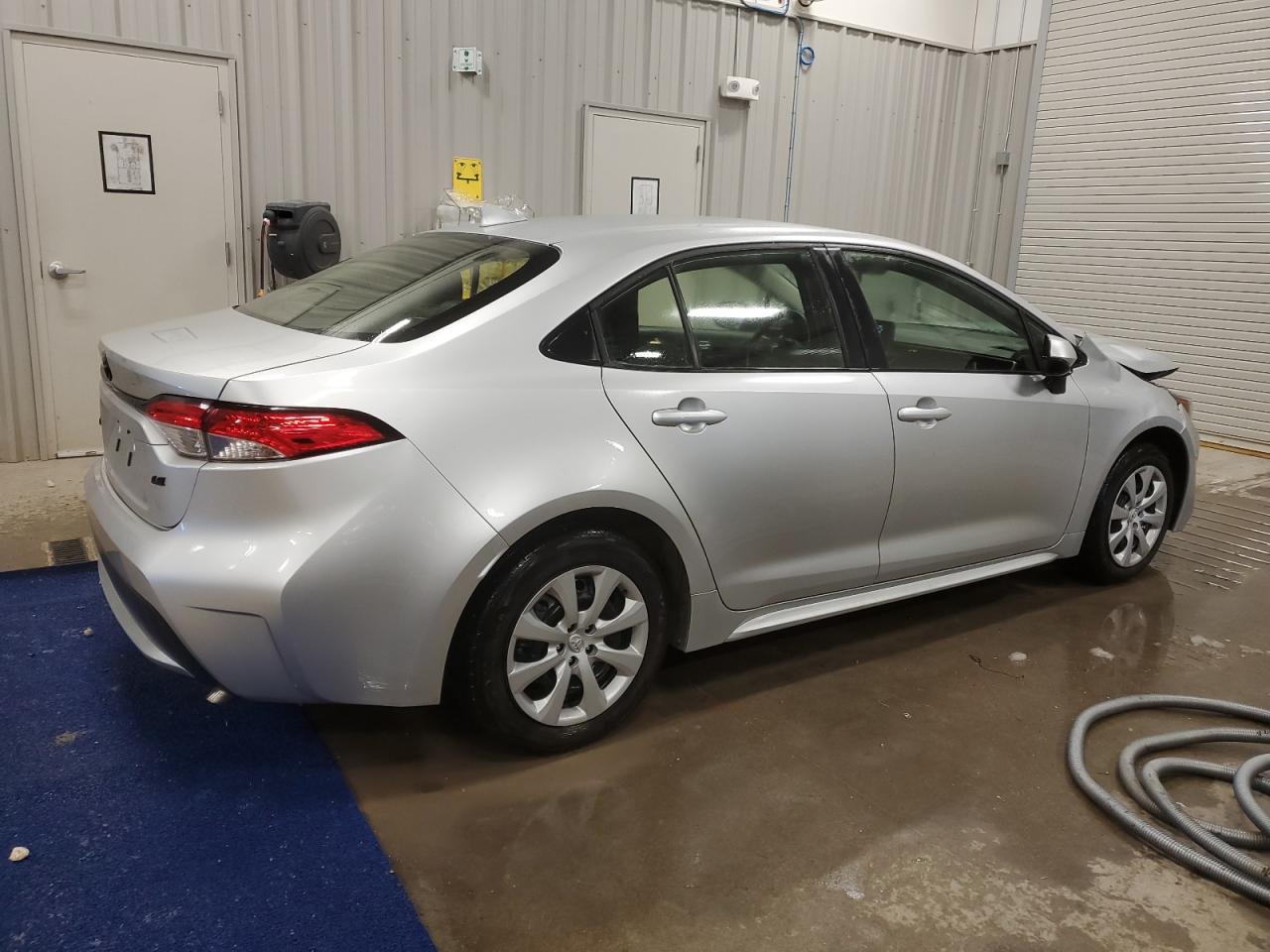 2022 TOYOTA COROLLA LE VIN:JTDEPMAE2N3033235