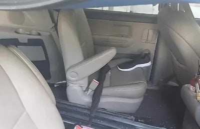 2015 Kia Carnival VIN: