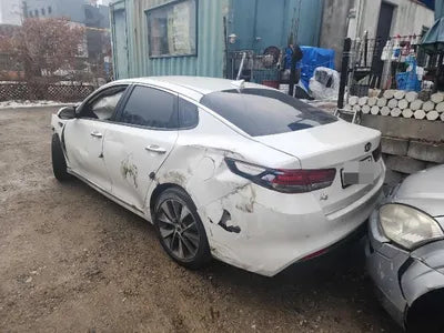 2017 Kia K5 KNAGU411BHA155132 VIN:KNAGU411BHA155132