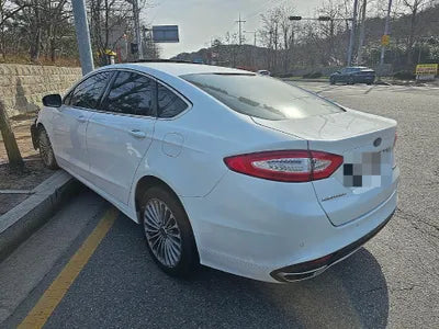2017 Ford Mondeo VIN: