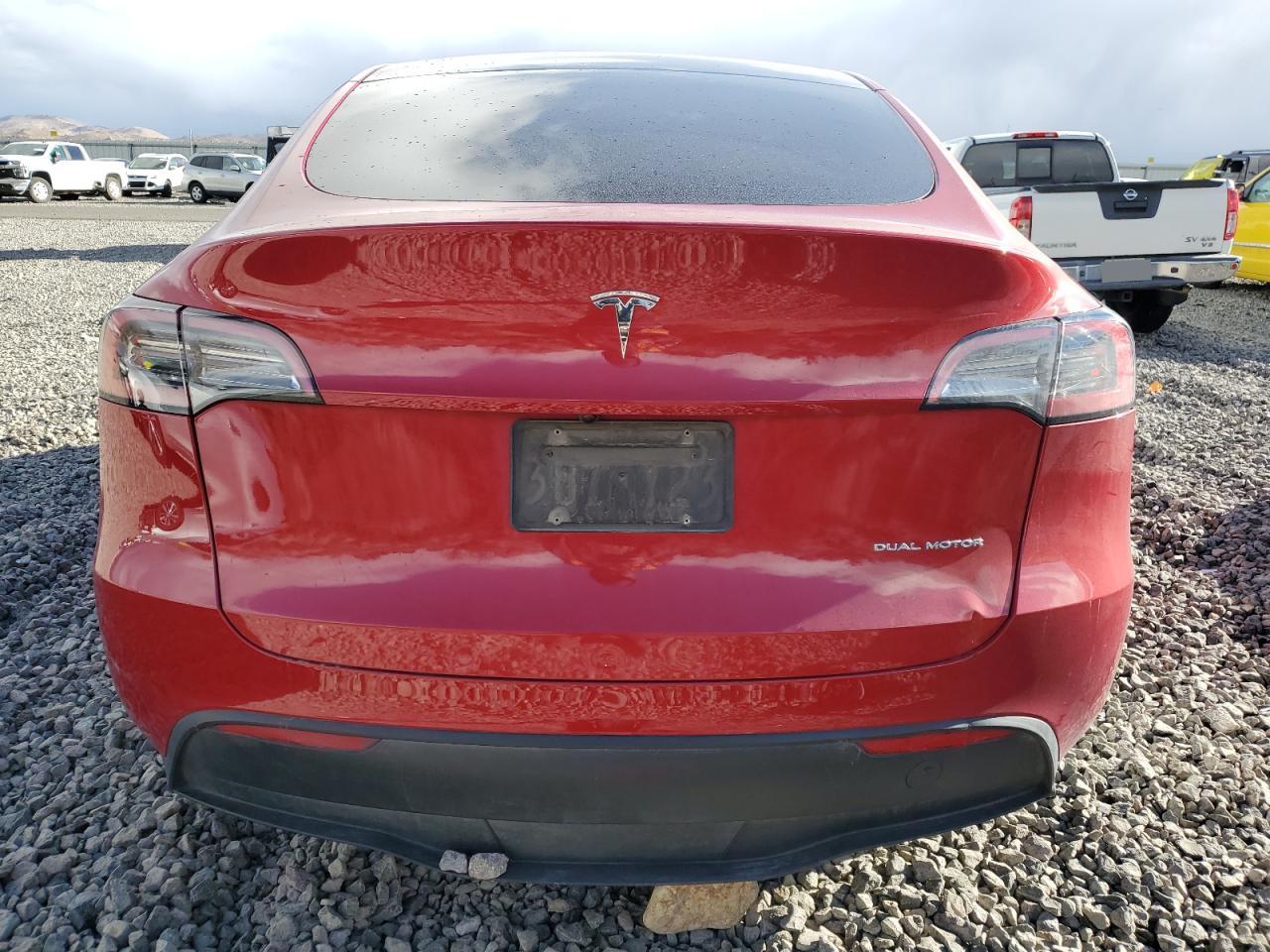 2023 TESLA MODEL Y  VIN:7SAYGDEE0PF866998