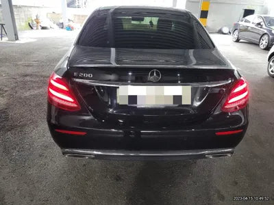 2016 Mercedes-Benz E 200 VIN:
