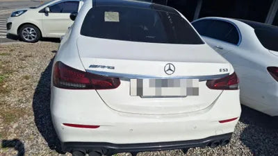 2017 Mercedes-Benz E 300 VIN: