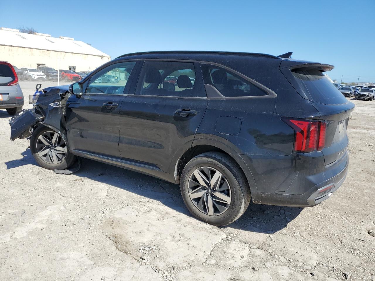 2022 KIA SORENTO S VIN:5XYRL4LC2NG104938