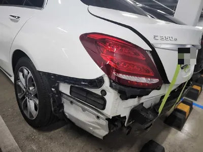 2018 Mercedes-Benz C 350 VIN: