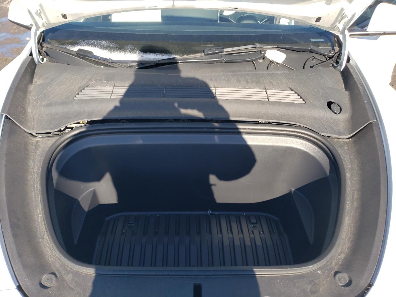 2023 TESLA MODEL Y  VIN:7SAYGDEE7PA105995