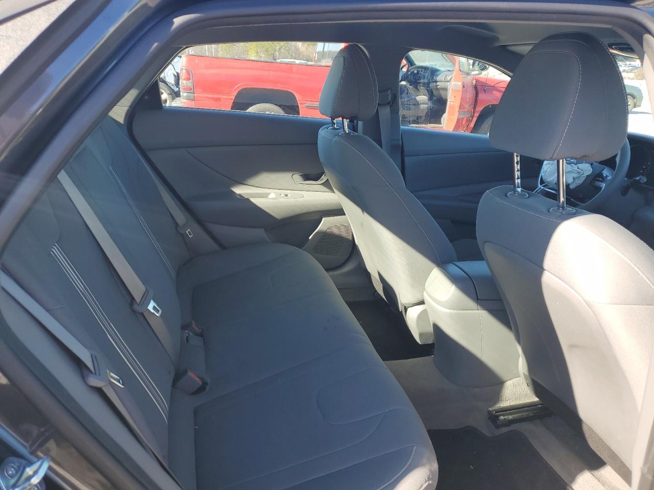 2022 HYUNDAI ELANTRA SEL VIN:5NPLM4AG3NH077864