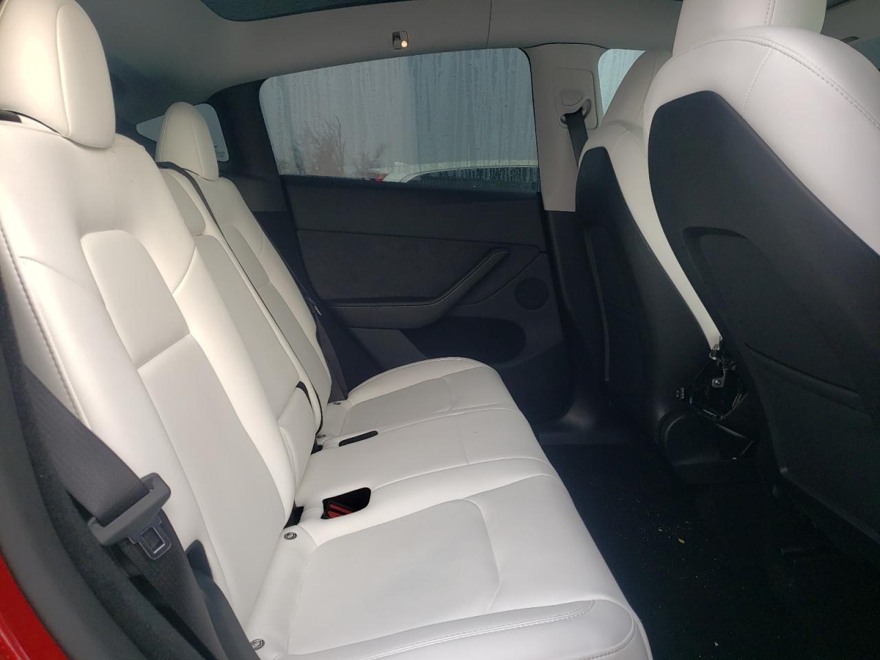 2024 TESLA MODEL Y  VIN:7SAYGDEF0RA265342