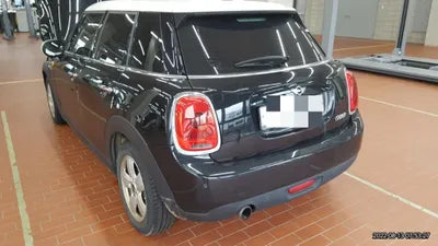 2016 MINI Cooper VIN: