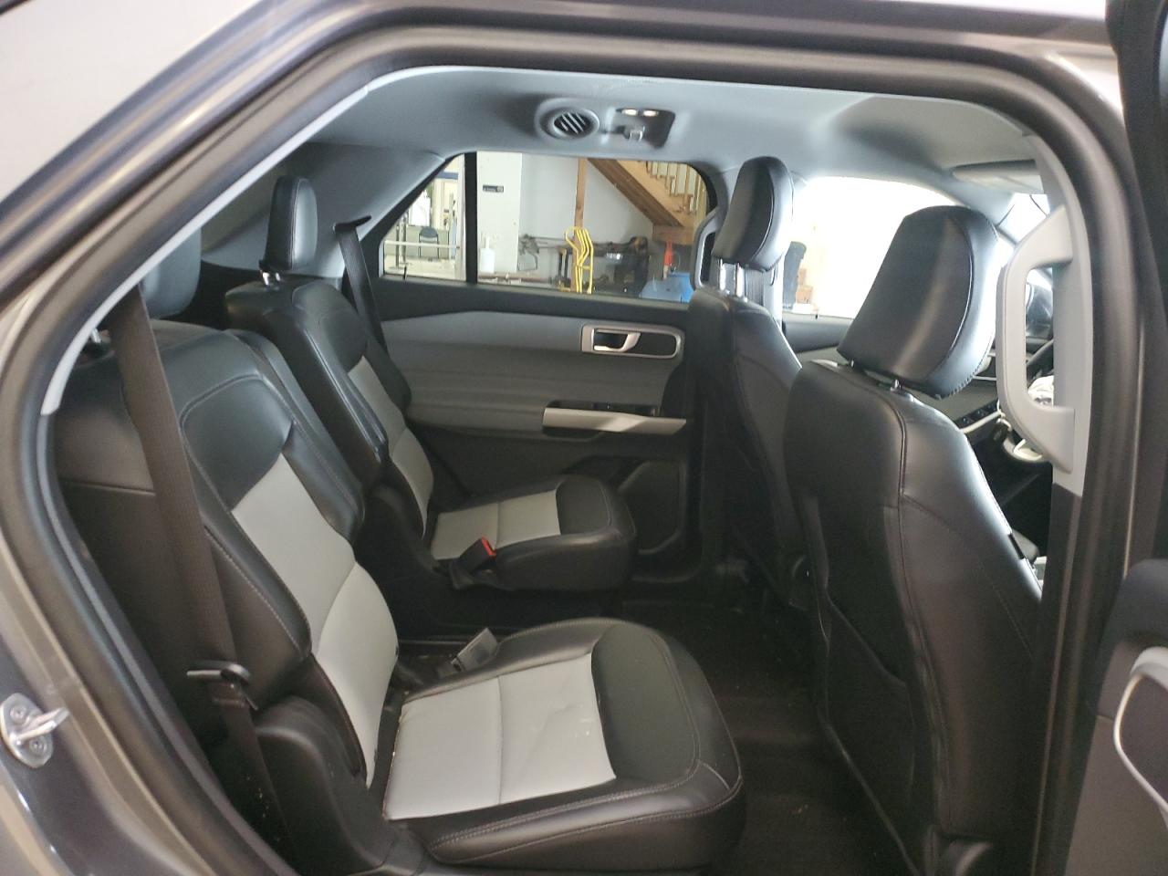 2022 FORD EXPLORER XLT VIN:1FMSK8DH9NGA24907