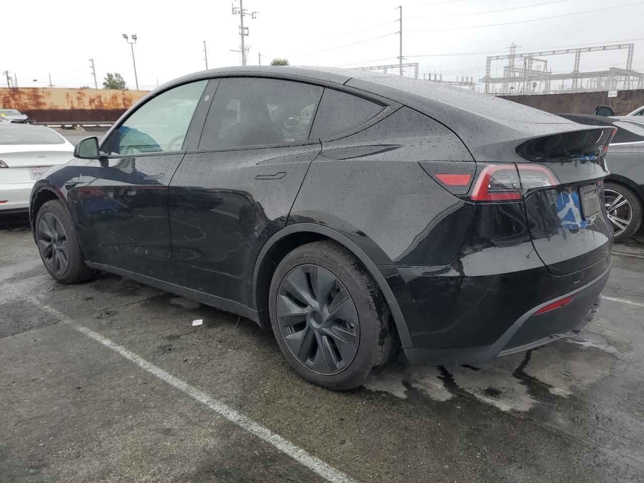 2024 TESLA MODEL Y  VIN:7SAYGDED3RF126646
