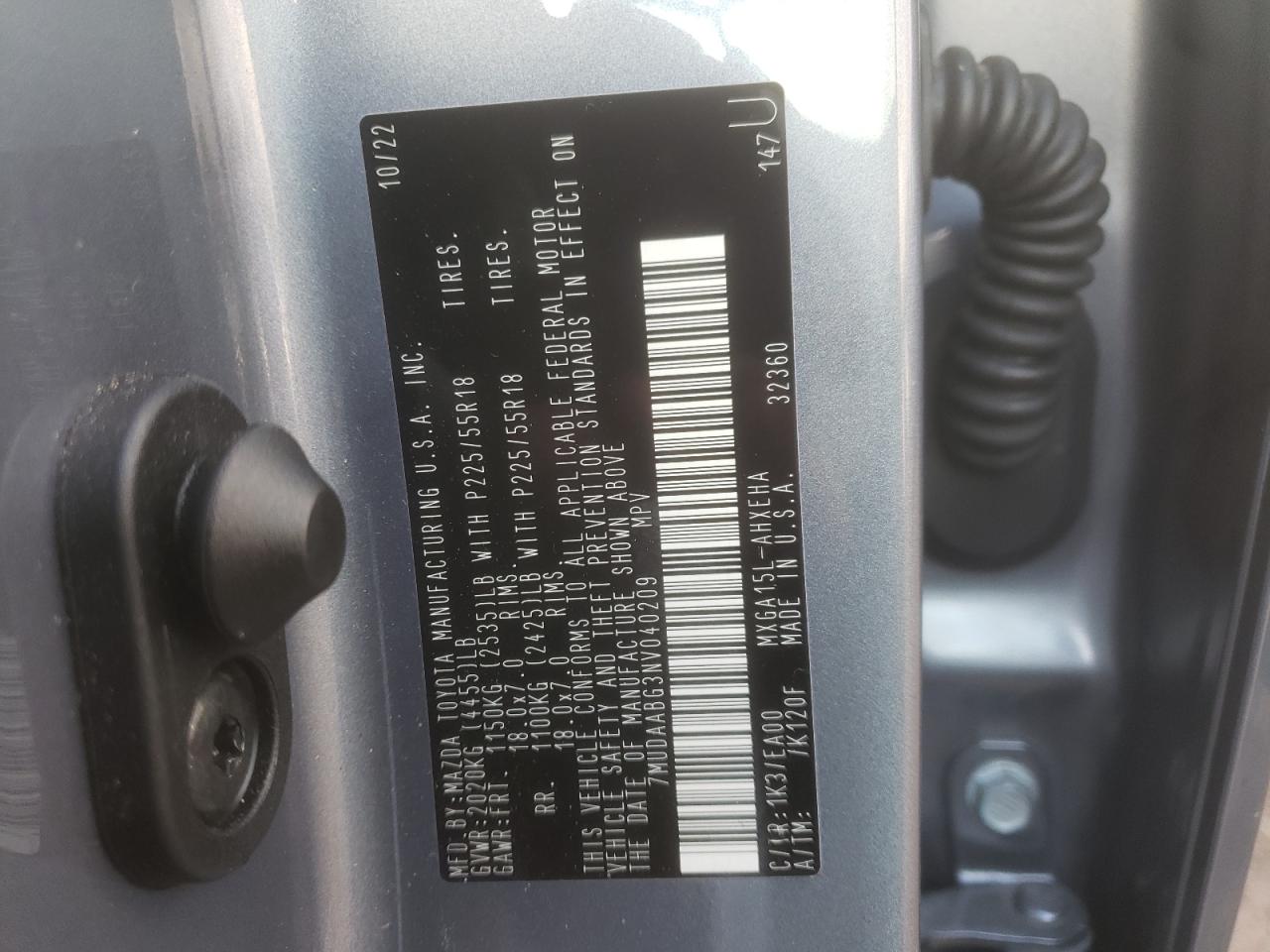 2022 TOYOTA COROLLA CROSS XLE VIN:7MUDAABG3NV040209