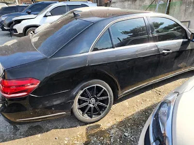 2014 Mercedes-Benz E 220 NONE VIN: