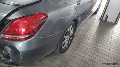 2016 Mercedes-Benz C 220 VIN: