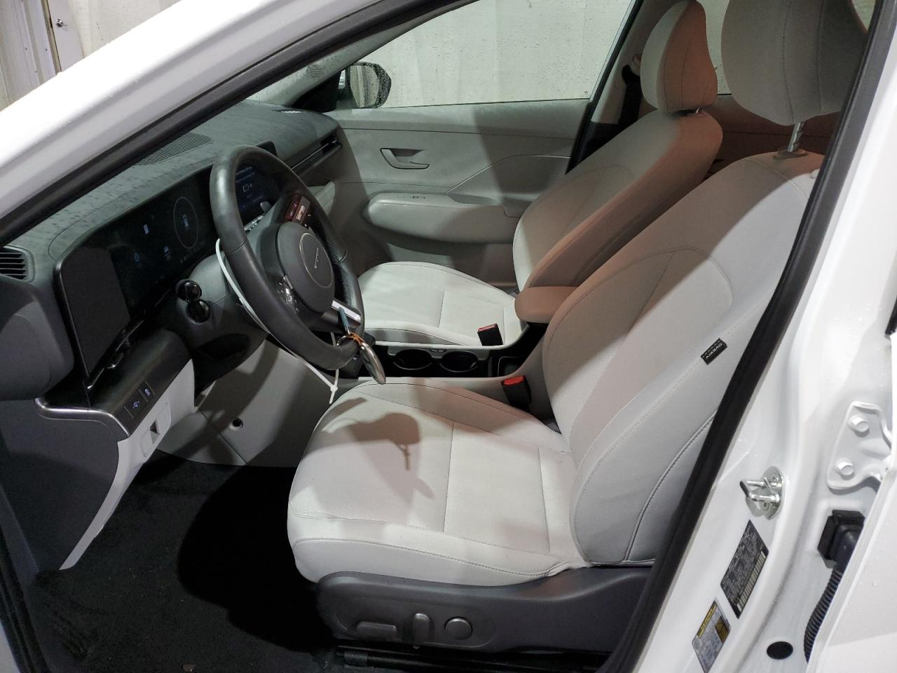 2024 HYUNDAI KONA SEL VIN:KM8HC3A63RU005581