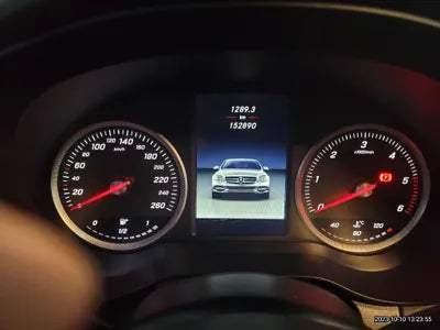 2016 Mercedes-Benz C 200 WDDWF3HB2GF318540 VIN:WDDWF3HB2GF318540