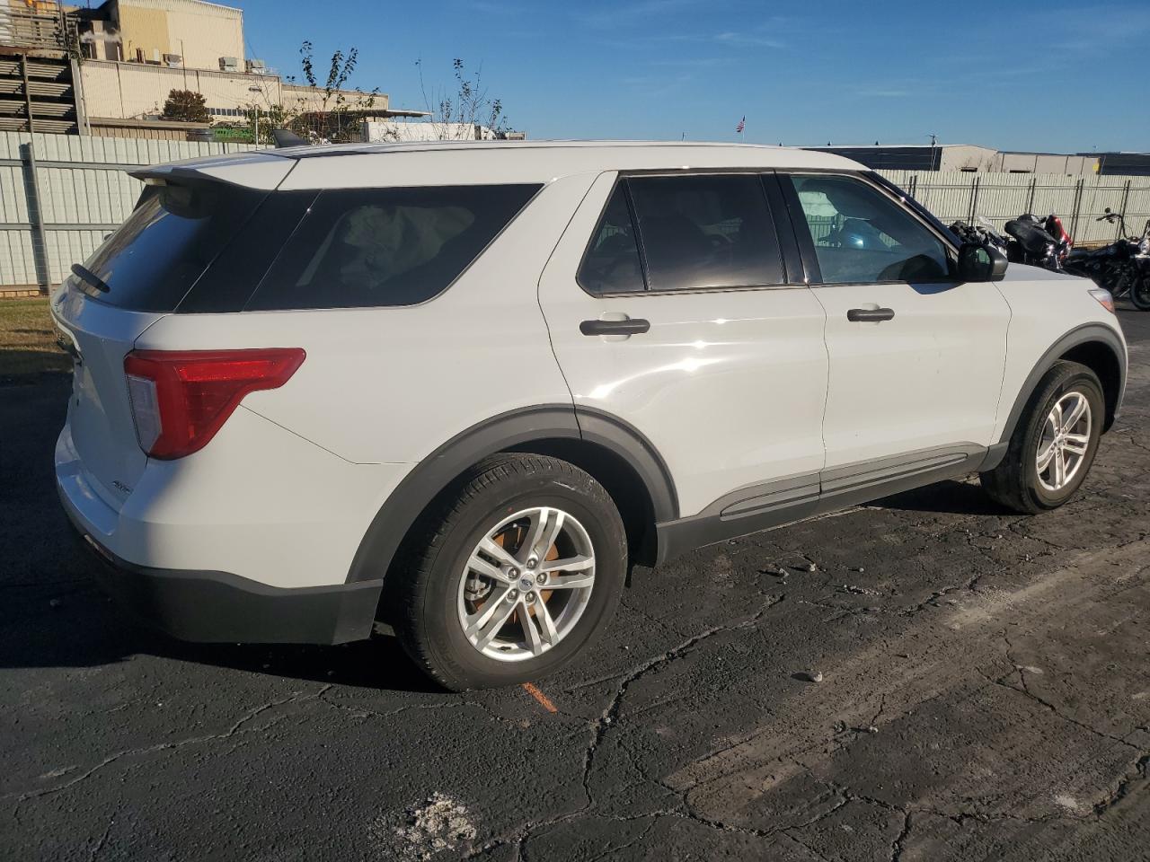 2022 FORD EXPLORER  VIN:1FMSK8BH2NGB53039