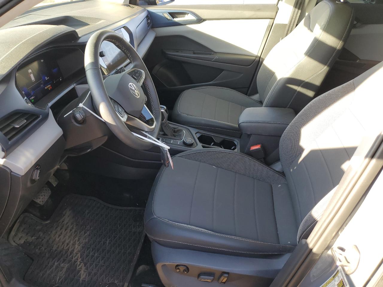 2022 VOLKSWAGEN TAOS SE VIN:3VVYX7B22NM093390