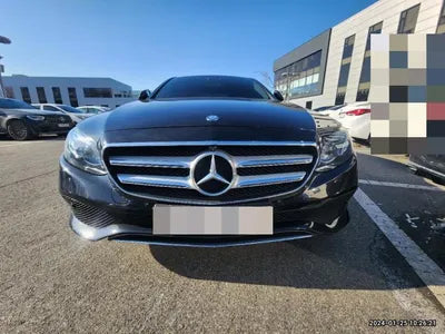 2017 Mercedes-Benz E 300 WDDZF4KB9HA137221 VIN:WDDZF4KB9HA137221