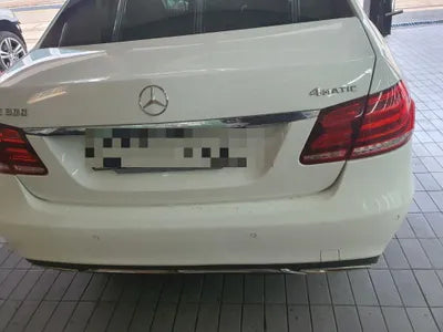 2015 Mercedes-Benz E 300 VIN: