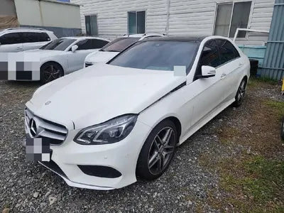 2015 Mercedes-Benz E 220 WDDHF0AB4FB157888 VIN:WDDHF0AB4FB157888