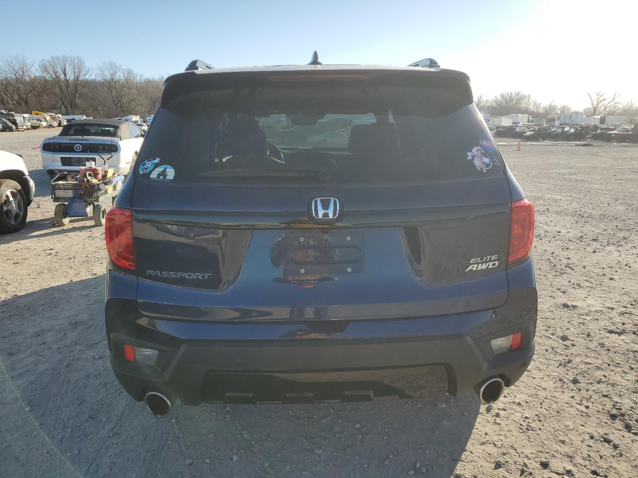 2022 HONDA PASSPORT ELITE VIN:5FNYF8H01NB023932