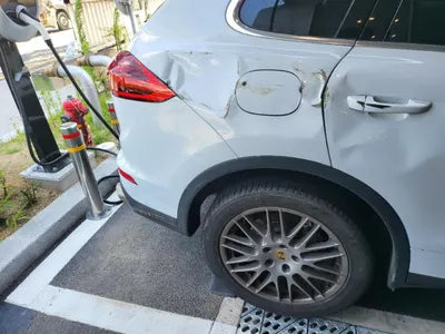 2015 Porsche Cayenne VIN: