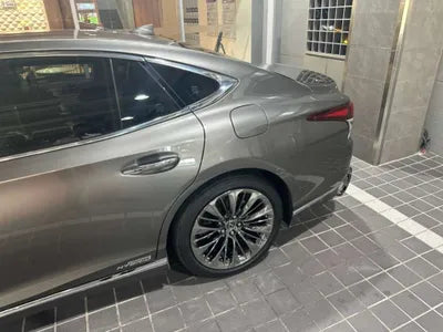 2018 Lexus LS 500 JTHCYLFF3J5000807 VIN:JTHCYLFF3J5000807