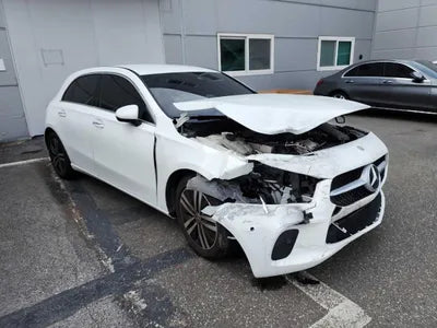 2022 Mercedes-Benz A 220 W1K3F4EB6NJ370437 VIN:W1K3F4EB6NJ370437