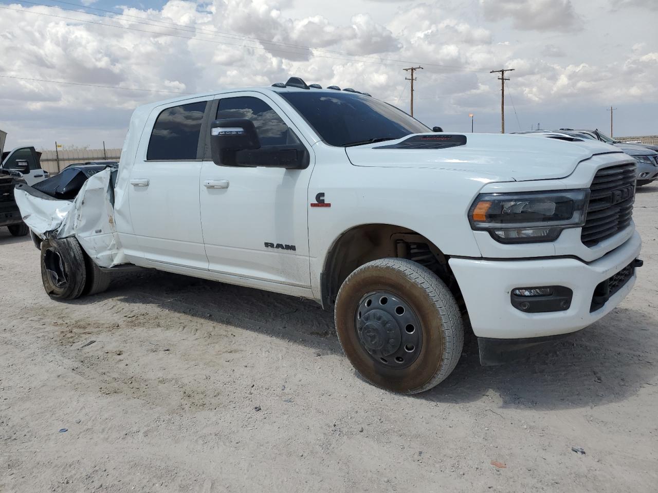 2024 RAM 3500 LARAMIE VIN:3C63RRML0RG229435