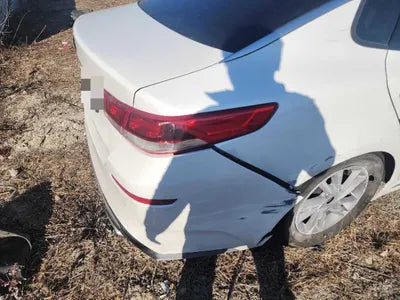 2019 Kia K5 KNAGU411BKA284814 VIN:KNAGU411BKA284814