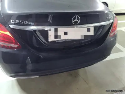 2017 Mercedes-Benz C 250 VIN: