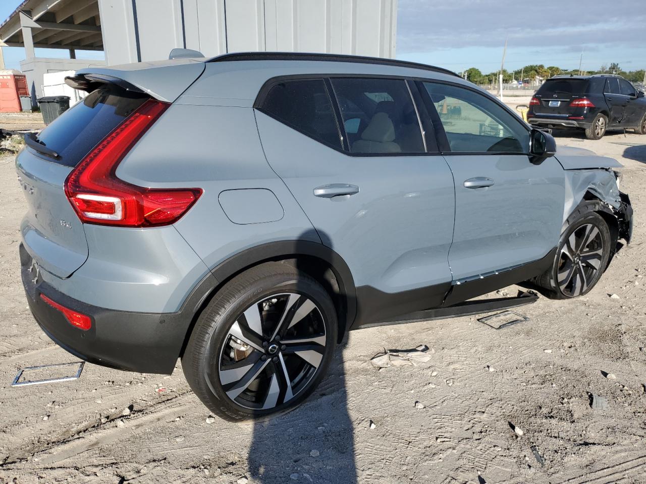 2023 VOLVO XC40 ULTIMATE VIN:YV4K92HM6P2113982