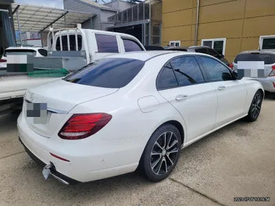 2017 Mercedes-Benz E 220 WDDZF0EB8HA111262 VIN:WDDZF0EB8HA111262