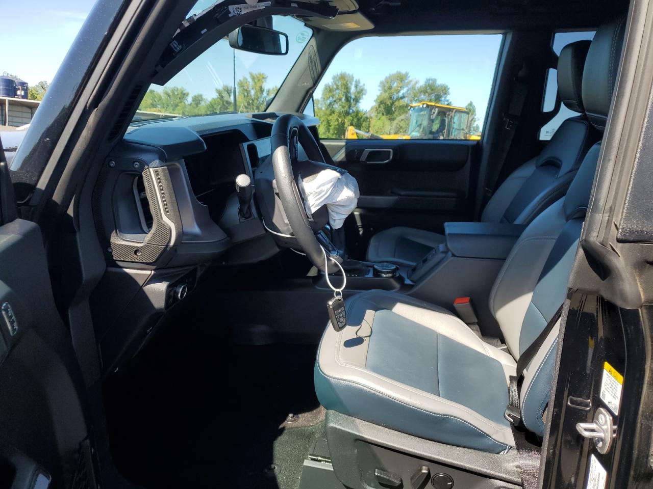 2023 FORD BRONCO BASE VIN:1FMEE5DP1PLB33219